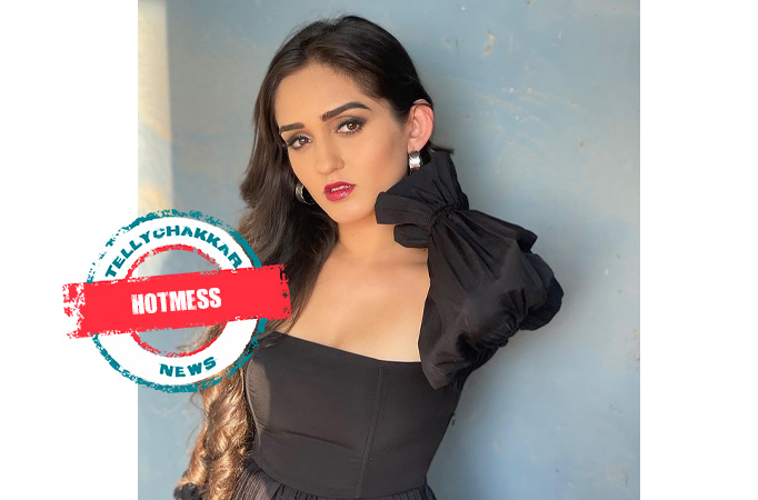 HOTMESS! Tanya Sharma rejuvenate her ethnic style with a modern twist