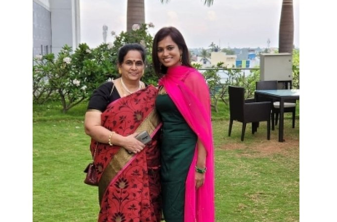 Your moral support is what keeps me going: Ramya Pandian's b'day wish for mom