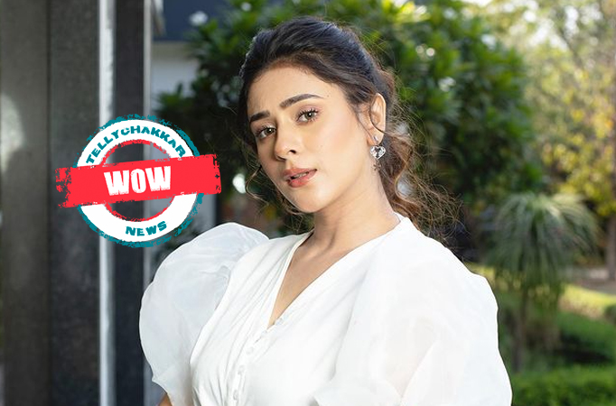 WOW! Hiba Nawab is elevating her style quotient in off-shoulder dresses 