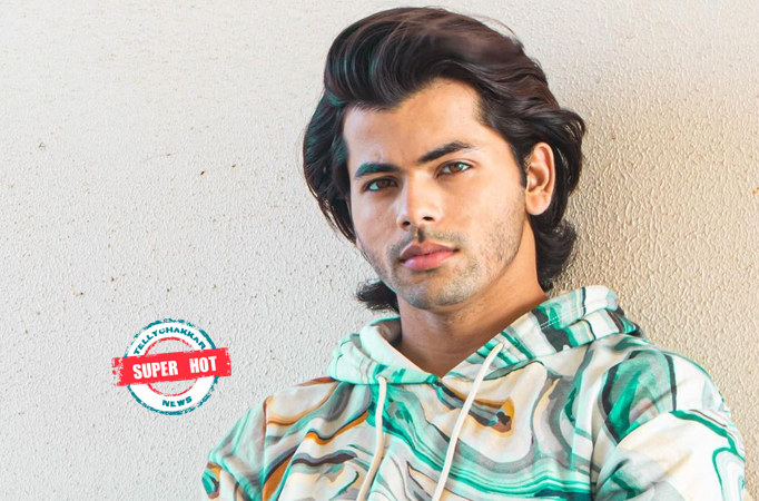 Super Hot! Siddharth Nigam slays the ethnic outfits like a pro  