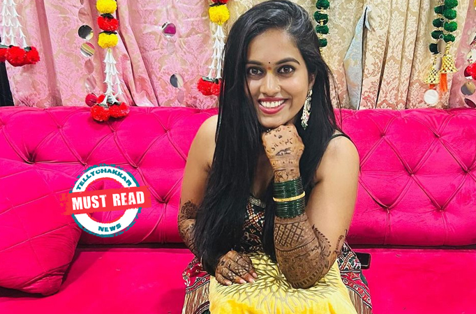 Wedding Bells! Amid the wedding festivities, Indian Idol 12 fame Sayli Kamble flaunts her mehendi