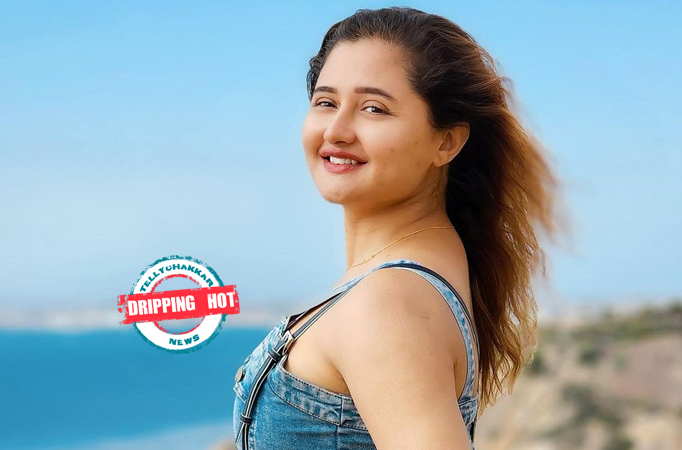 Dripping Hot! Rashami Desai dazzles like a queen in her latest photoshoot