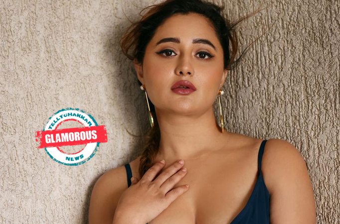 GLAMOUROUS ! Rashami Desai aces the look in these crop trops 