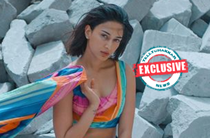 Exclusive! Erica Fernandes talks about what she prefers doing Television or OTT, reveals if she follows any trends and much more