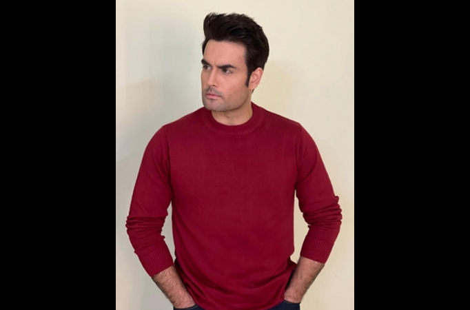 Clean shaven, crew cut: Why Vivian Dsena is trending on social media