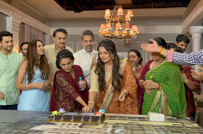 Star Bharat show ‘Na Umra Ki Seema Ho’ celebrates milestone of completing 50 episodes