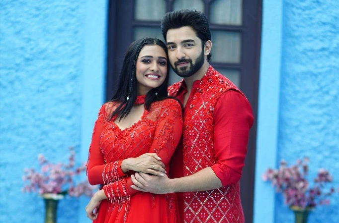 Check out Rohit Suchanti and Aishwarya Khare’s ‘Yaari’ from the sets of Bhagya Lakshmi