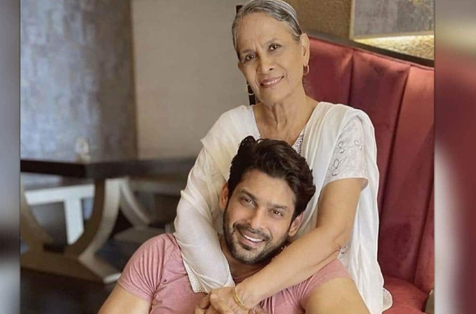 Sidharth Shukla’s family picture from a recent wedding makes fans emotional, notice his mom’s smile isn’t the same anymore