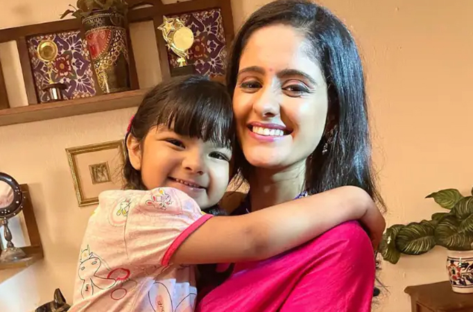 Ghum Hai Kisikey Pyaar Meiin’s Savi aka Aria Sakaria reveals how she and Ayesha Singh begin their Days, check out