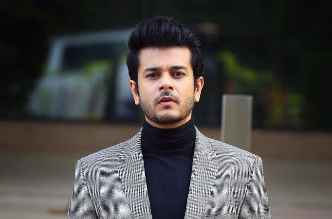 Help us Decipher what Yeh Rishta Kya Kehlata Hai’s Abhinav aka Jay Soni is saying Here