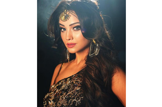 Shesha aka Adaa Khan misses These Former Naagin Co-Stars, check out 