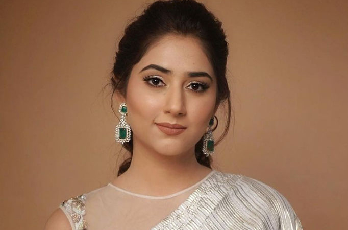 Disha Parmar reveals she only has These many days left before she leaves Bade Accha Lagte hai 2! Details Inside