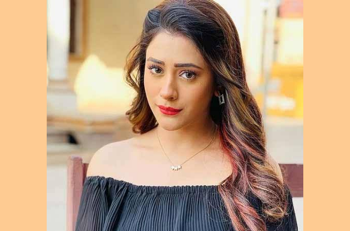 Meet Woh Toh Hai Albelaa’s Sayuri aka Hiba Nawab’s little Admirer here