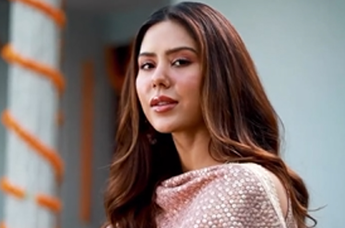 Wow! Check out these gorgeous looks of Sonam Bajwa in ethnic