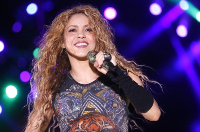 Shakira takes her kids on hols before moving to Miami after split with Pique