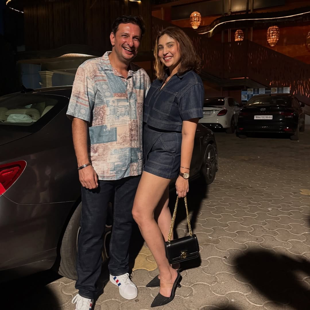 Kumkum Bhagya cast reunion pic 4