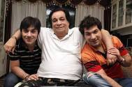 Kader Khan with his sons