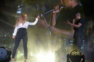 Beyonce performs despite wardrobe malfunction