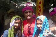 Sana Sheikh with Sonu Nigam