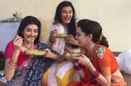 Mere Angne Mein actresses relish MAGGI