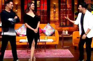 Akshay says Kapil Sharma 'cast an evil eye' on his money and films