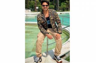 Check out the stylish jackets of Gaurav Khanna