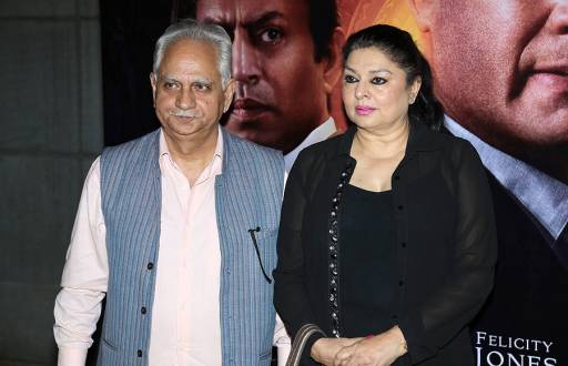 Ramesh Sippy with his wife Kiran Juneja