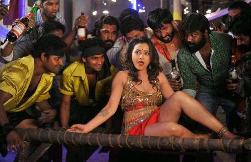 Shweta Basu Prasad (Munduku Chudu - Intelligent Idiots)