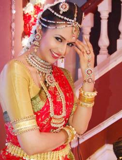 Divyanka Tripathi