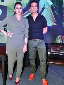 Huma Qureshi and Akshay Kumar