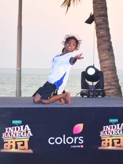 Pritam at the launch of India Banega Manch