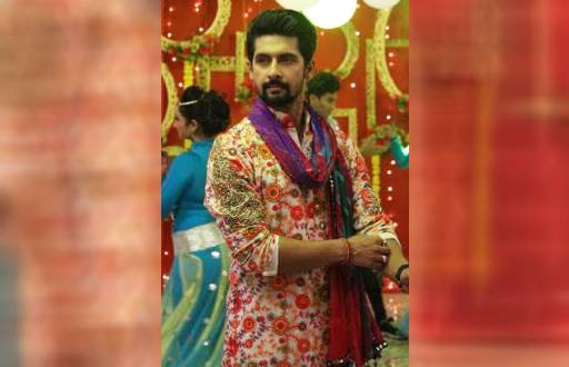 Ravi Dubey-Nia Sharma reunites for Zee TV's Aap Ke Aa Jaane Se