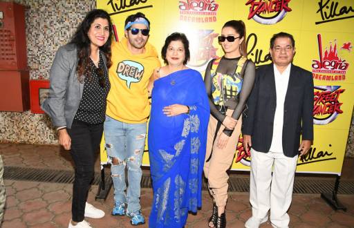 Varun Dhawan and Shraddha Kapoor  at 'The Festival of Joy'