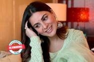 Glamourous! Shraddha Arya looks seraphic in pastel-coloured outfits