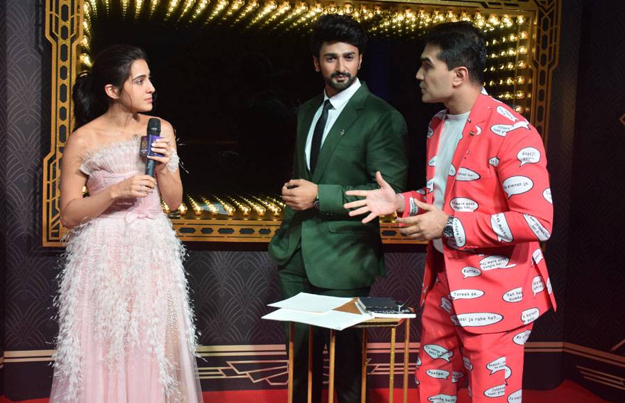 In pics: Shraddha Arya, Nishant singh Malkani and Kanika Mann turns red carpet hosts for Zee Cine Awards