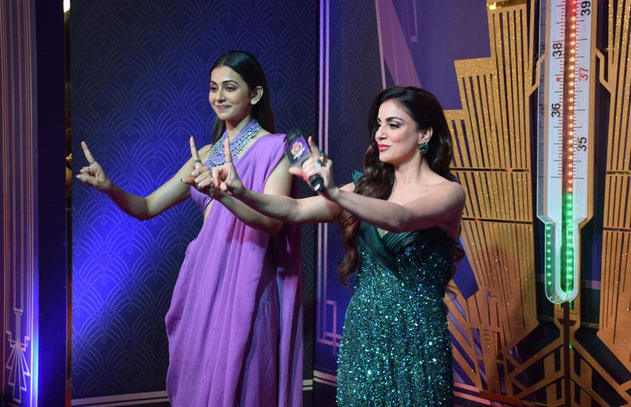 In pics: Shraddha Arya, Nishant singh Malkani and Kanika Mann turns red carpet hosts for Zee Cine Awards